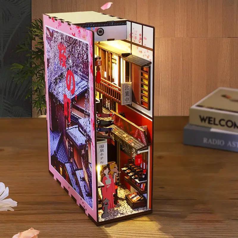 3D-s Mini Babaház Könyvtámasz Régi Fa LED Könyvespolc Dekoráció DIY Könyvespolc Helyezze be BookNook